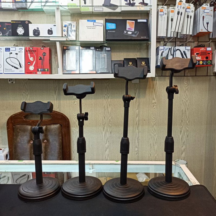 هولدر رو میزی موبایل برای ادارت و کارمندان با قابلیت تغییر سایز