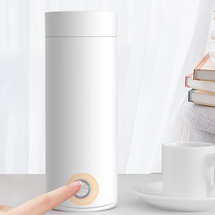 کتری برقی برای درست کردن شیر بچه